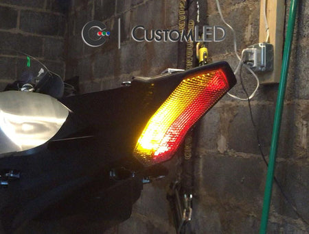 Yamaha YZF-R1 Blaster-X Feu arrière LED intégré pour les années 2015-2026 par Custom LED - Lentille transparente